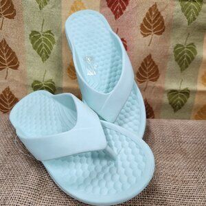 Joybees Casual Flip-flops ~ Pillow Insole Women 10